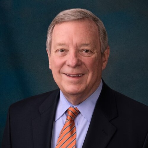 Dick_Durbin_2022_official_portrait_(cropped).jpg