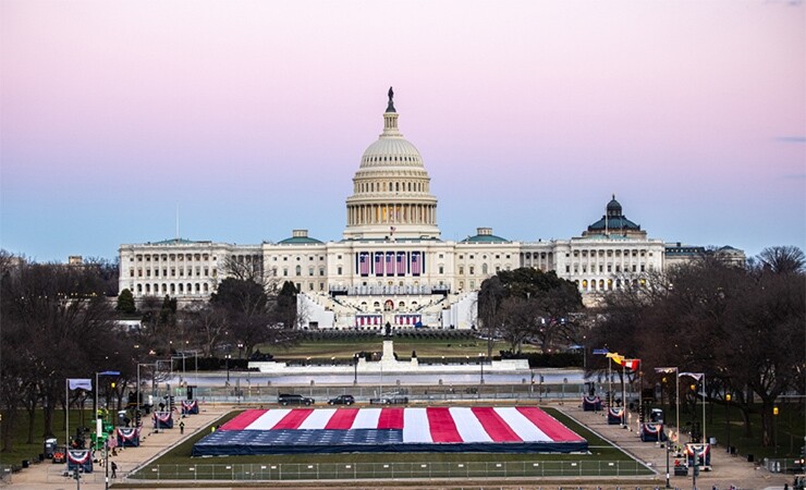 Sunrise over the U.S. Capitol building 