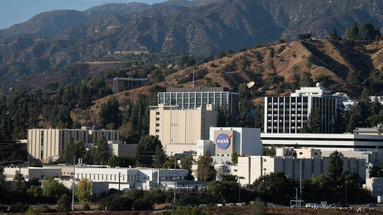 jpl-buildings-image.jpg