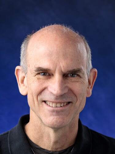 Headshot of John E. Carlstrom, winner of the 2024 Heineman Prize for Astrophysics